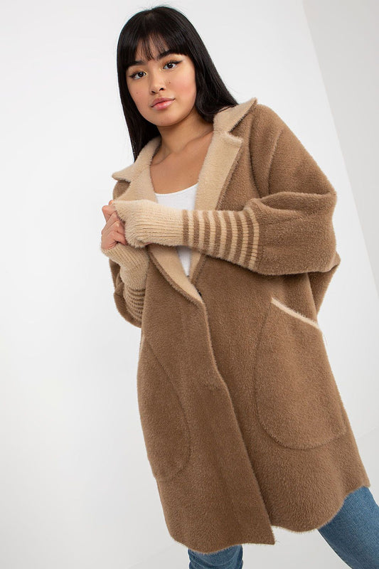  Manteau model 175709 MBM 